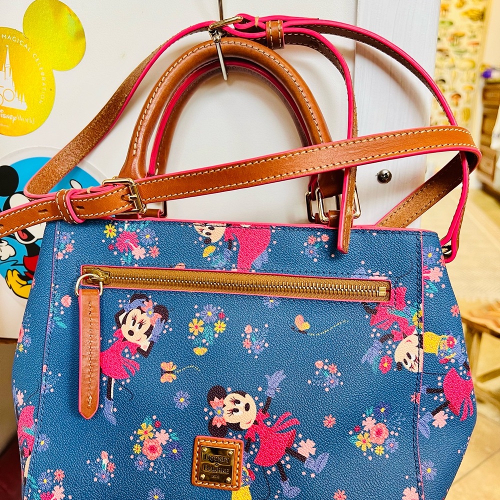 Disney Parks Dooney & Bourke Epcot Minnie Satchel Purse - Picture 6 of 12